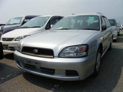 Subaru Legacy   2001