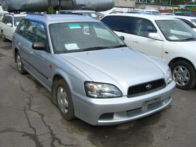 Subaru Legacy   2002