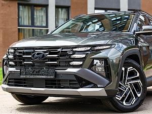 Hyundai Tucson серый 2026