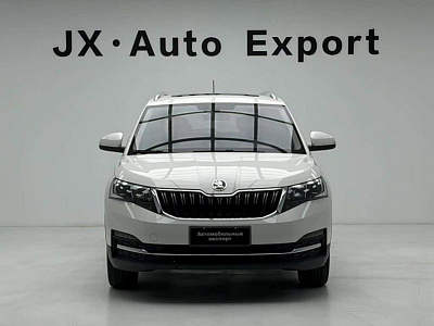 Skoda Kamiq 1.5 л 2022 г. Белый, пробег 22000 км