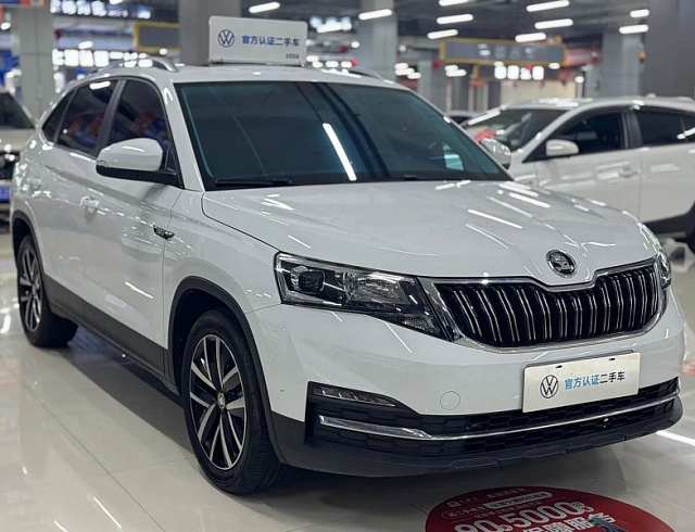 Skoda Kamiq 1.5 л 2023 г. Белый, пробег 5000 км