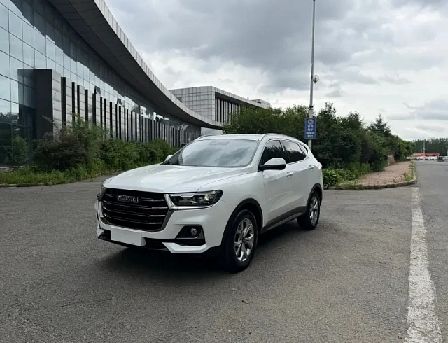 Haval Haval H6 1.5 л 2022 г. Белый, пробег 21000 км