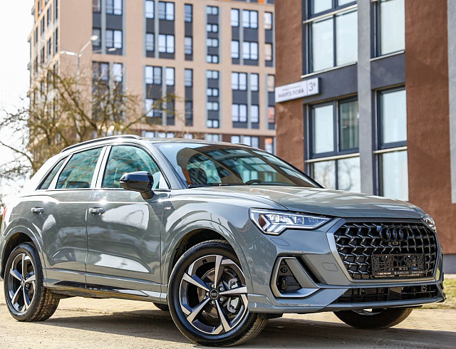 Audi Q3