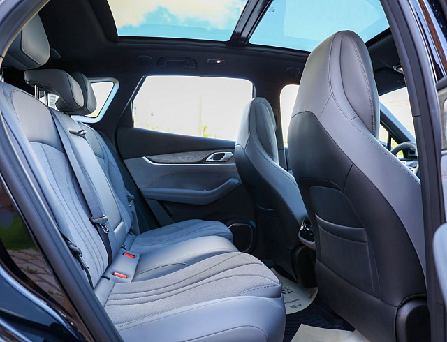 Geely Galaxy M7 черный 2026