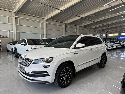 Skoda Karoq 1.4 л 2023 г. Белый, пробег 27000 км