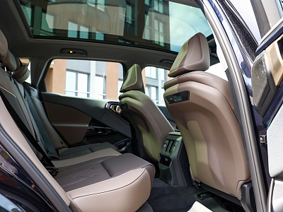 BMW X3 черный 2025