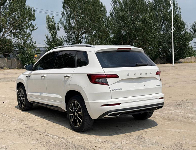 Skoda Karoq 1.4 л 2021 г. Белый, пробег 41000 км