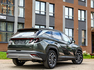 Hyundai Tucson серый 2026