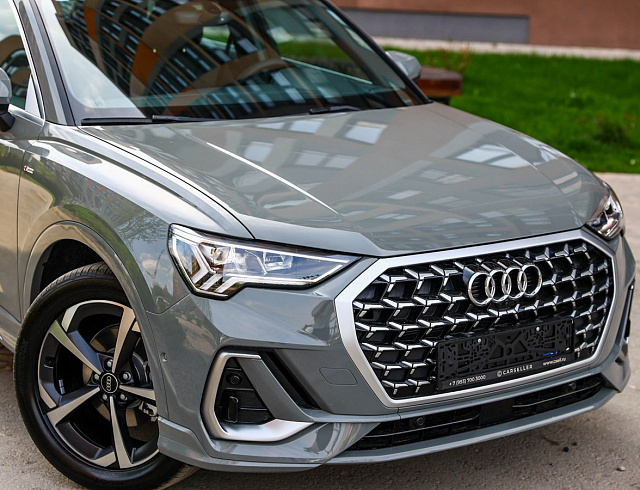 Audi Q3 серый 2026