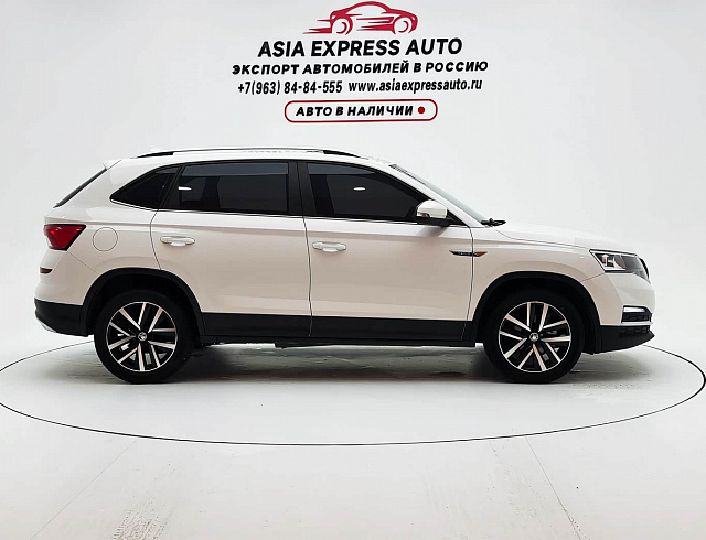 Skoda Kamiq 1.5 л 2022 г. Белый, пробег 48200 км