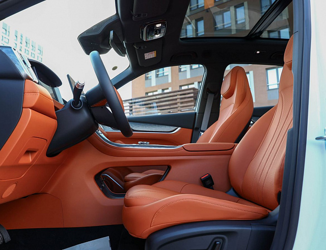 Geely Galaxy M7 белый 2026
