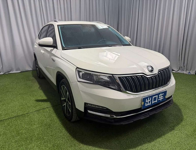 Skoda Kamiq 1.5 л 2022 г. Белый, пробег 45000 км