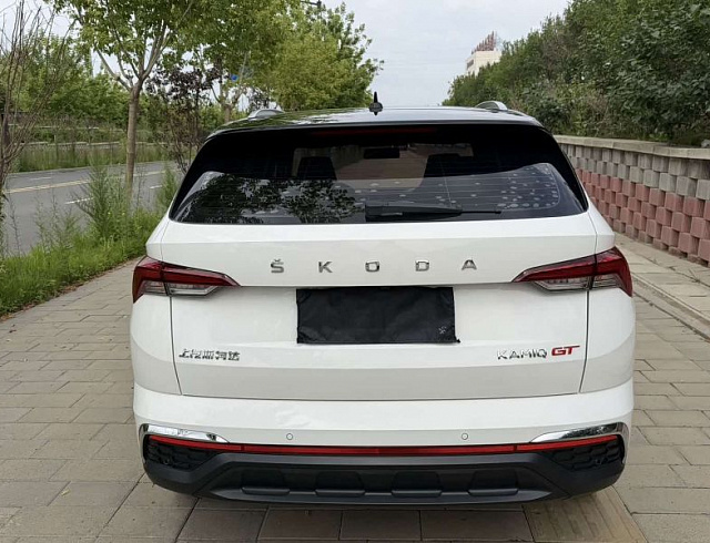 Skoda Kamiq 1.5 л 2022 г. Белый, пробег 17000 км