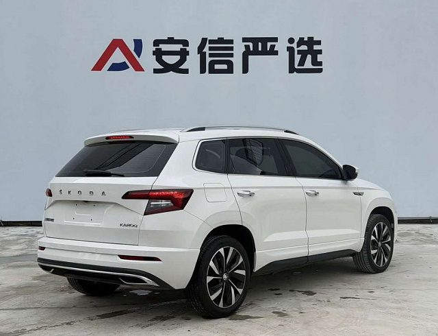 Skoda Karoq 1.4 л 2022 г. Белый, пробег 34000 км