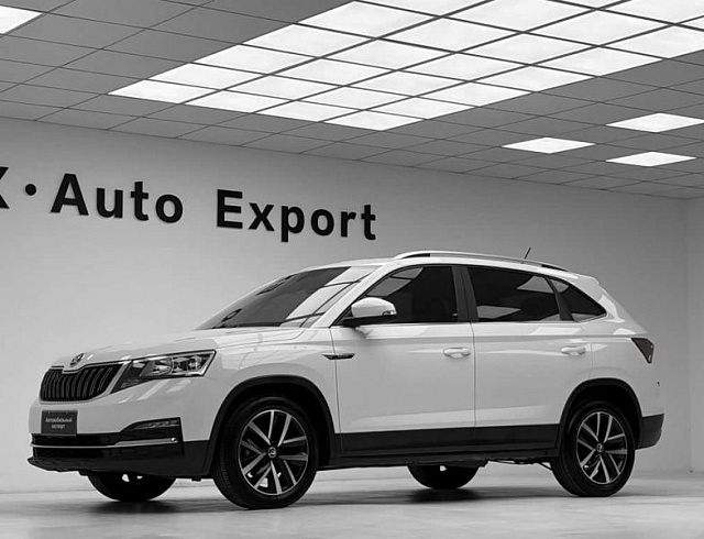 Skoda Kamiq 1.5 л 2022 г. Белый, пробег 22000 км