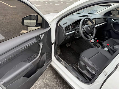 Skoda Kamiq 1.5 л 2023 г. Белый, пробег 1400 км
