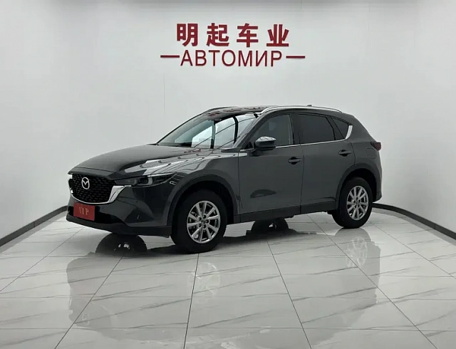 Mazda CX-5 2.0 л 2023 г. Серебристо-серый, пробег 24000 км