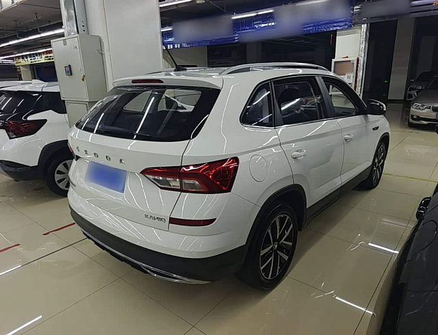 Skoda Kamiq 1.5 л 2021 г. Белый, пробег 23700 км