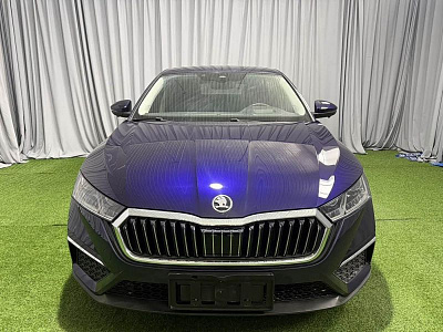 Skoda Octavia 1.4 л 2022 г. Голубой, пробег 30000 км