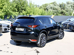 Mazda CX-5 черный 2017