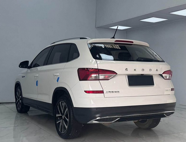 Skoda Kamiq 1.5 л 2022 г. Белый, пробег 33000 км