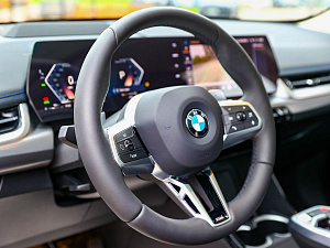 BMW X1 белый 2026