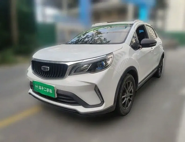 Geely Vision X3 1.5 л 2021 г. Белый, пробег 45199 км