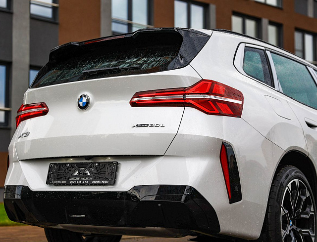 BMW X3 белый 2026