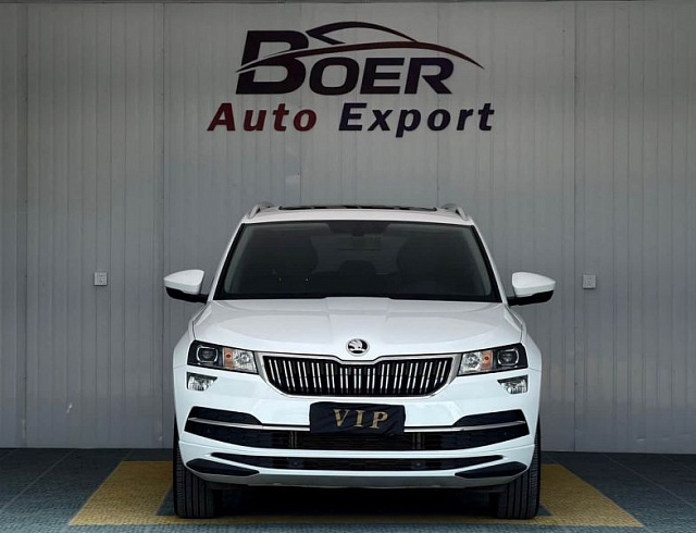 Skoda Karoq 1.4 л 2023 г. Белый, пробег 16000 км