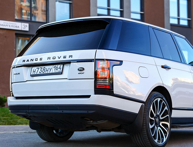 Land Rover Range Rover белый 2016