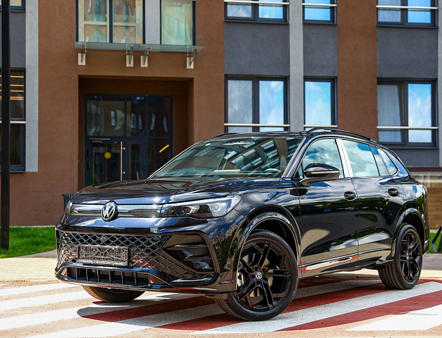 Volkswagen Tiguan черный 2026