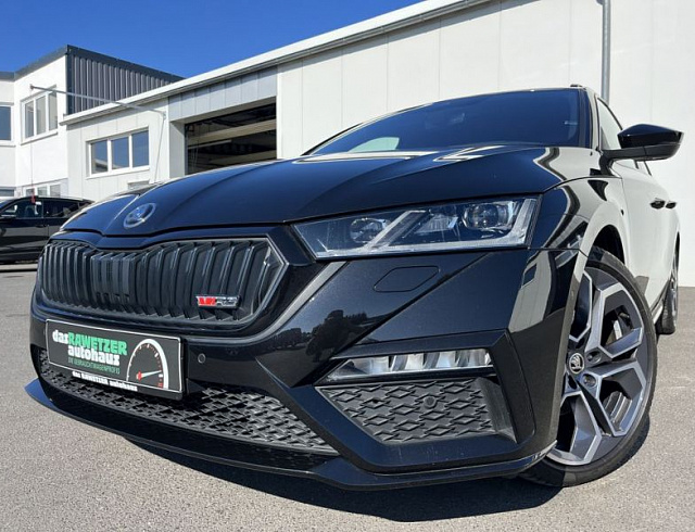 Skoda Octavia 2022 г. Чёрный, пробег 53508 км