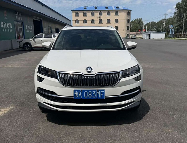 Skoda Karoq 1.4 л 2022 г. Белый, пробег 42000 км