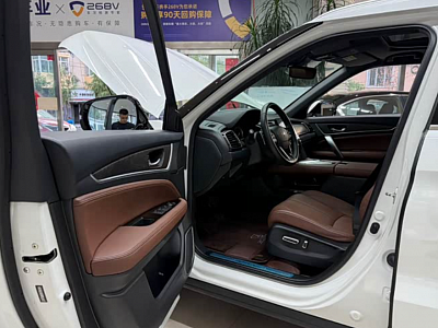 Honda UR-V