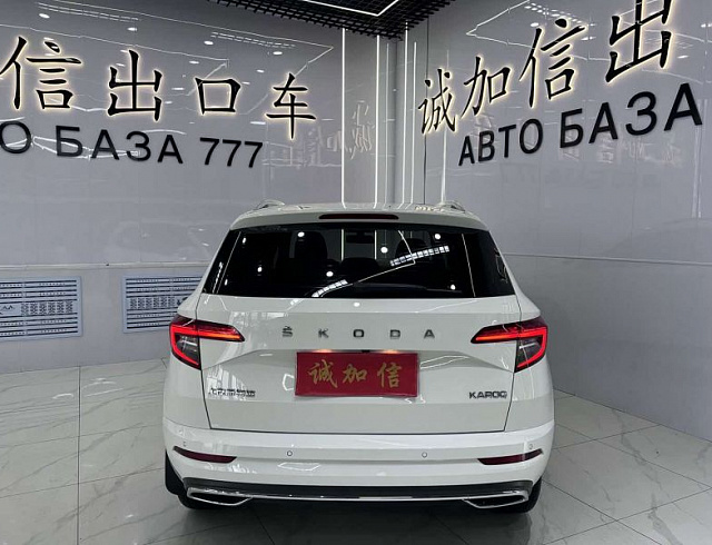 Skoda Karoq 1.4 л 2022 г. Белый, пробег 21000 км