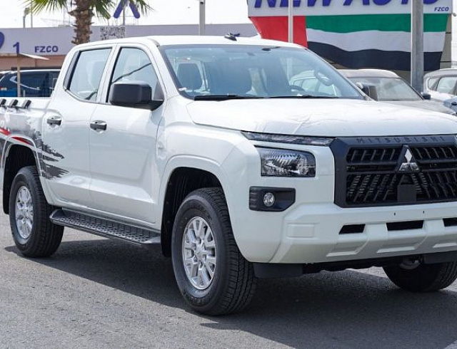 Mitsubishi L200 2.5 л 2026 г. Белый