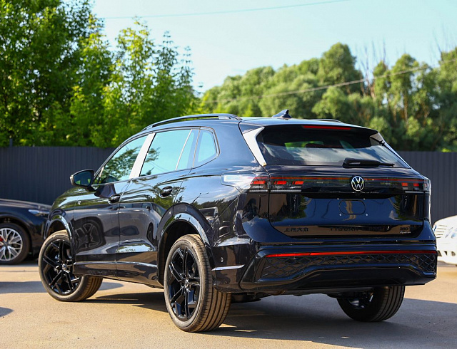 Volkswagen Tiguan черный 2026