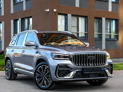 Geely Monjaro серый 2026