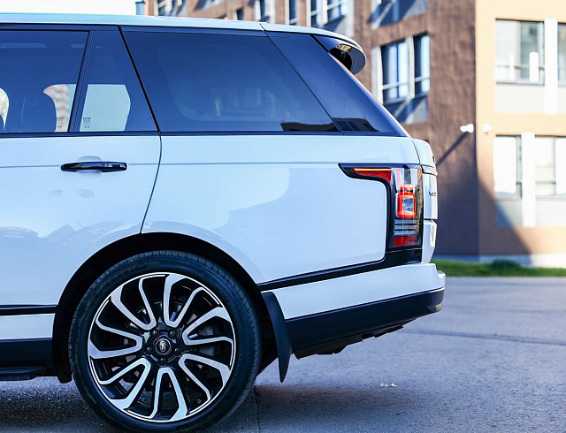 Land Rover Range Rover белый 2016