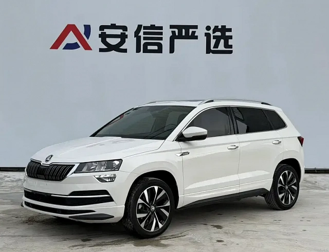 Skoda Karoq 1.4 л 2022 г. Белый, пробег 34000 км