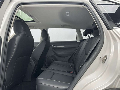 Skoda Kamiq 1.5 л 2022 г. Белый, пробег 32000 км