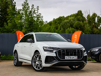 Audi Q8 белый 2018