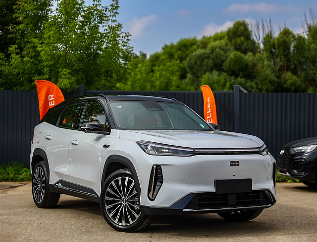 Geely Galaxy M7 белый 2026