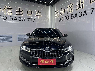 Skoda Superb 1.4 л 2022 г. Чёрный, пробег 22000 км