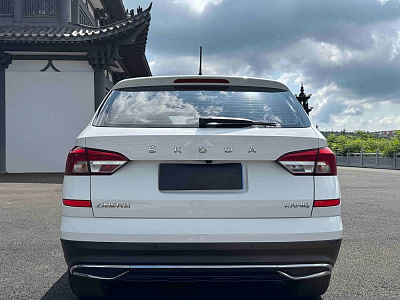 Skoda Kamiq 1.5 л 2023 г. Белый, пробег 23000 км