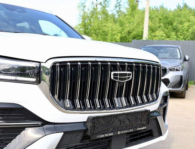 Geely Monjaro белый 2026