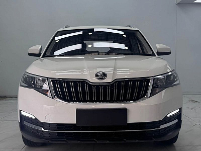 Skoda Kamiq 1.5 л 2022 г. Белый, пробег 33000 км