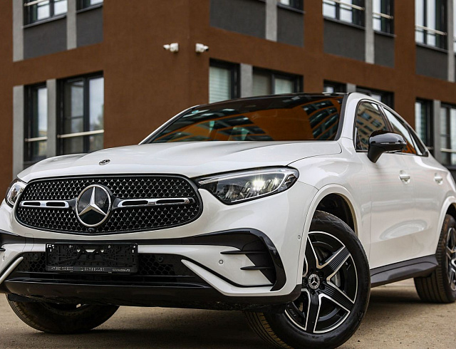 Mercedes-Benz GLC Coupe белый 2025