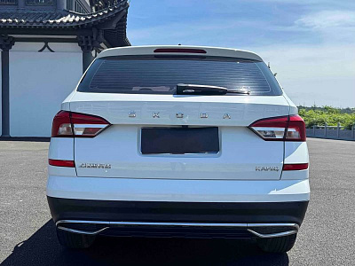 Skoda Kamiq 1.5 л 2023 г. Белый, пробег 10000 км