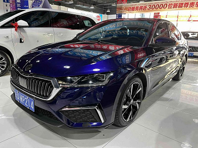 Skoda Octavia 1.4 л 2021 г. Чёрный, пробег 50000 км